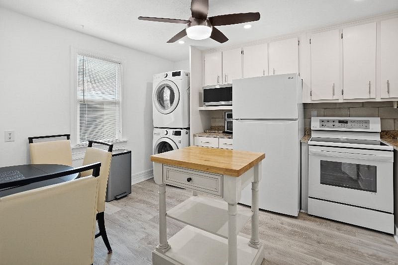 Furnished Finder property 415650_1 photo 17