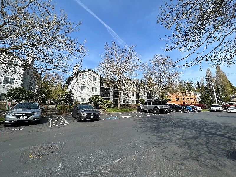 Furnished Finder property 415698_1 photo 3