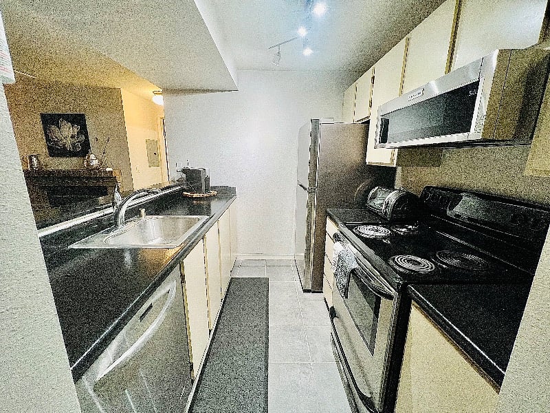 Furnished Finder property 415698_1 photo 4