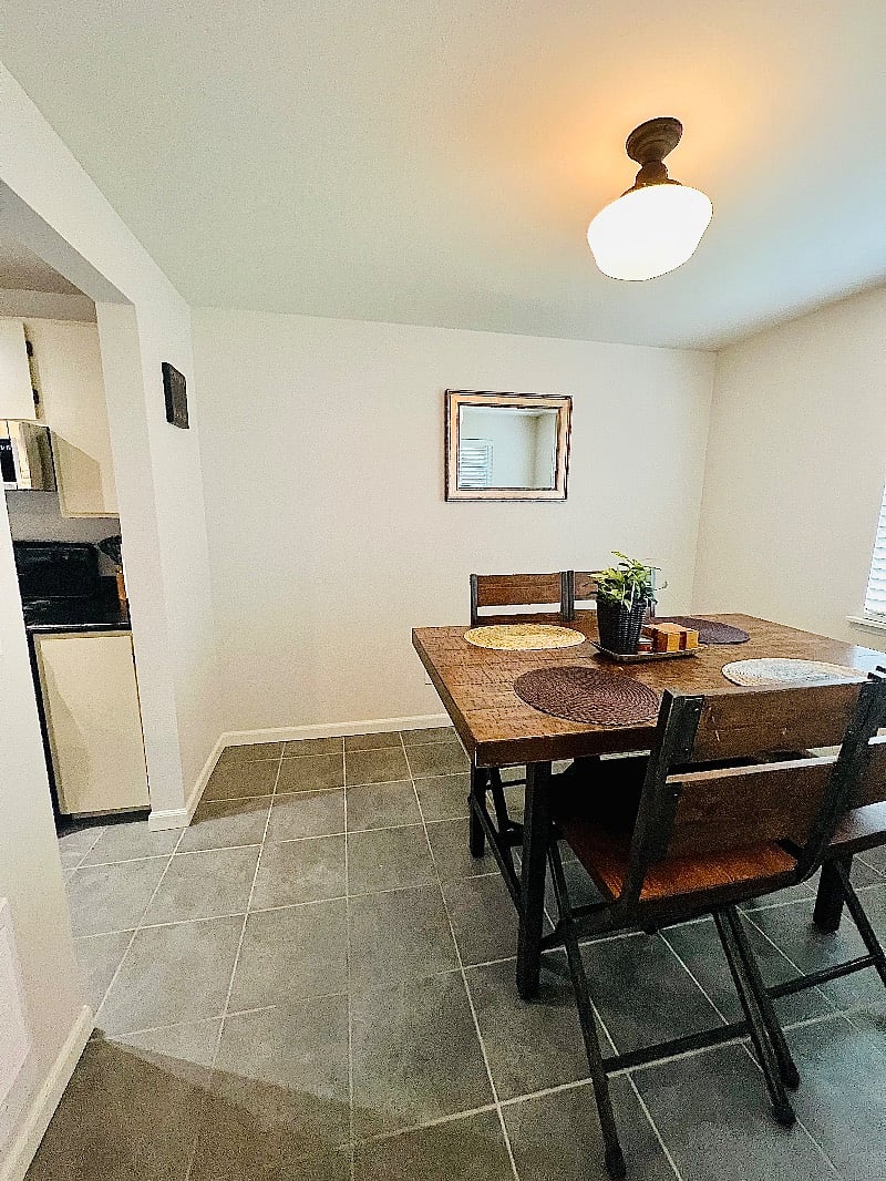 Furnished Finder property 415698_1 photo 8