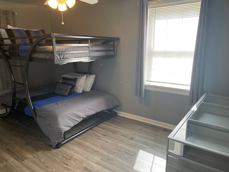Furnished Finder property 415702_1 photo 11