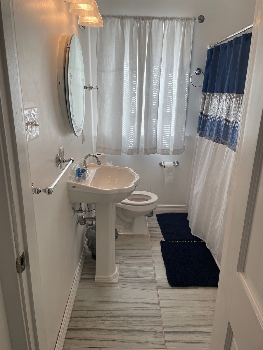 Furnished Finder property 415702_1 photo 16