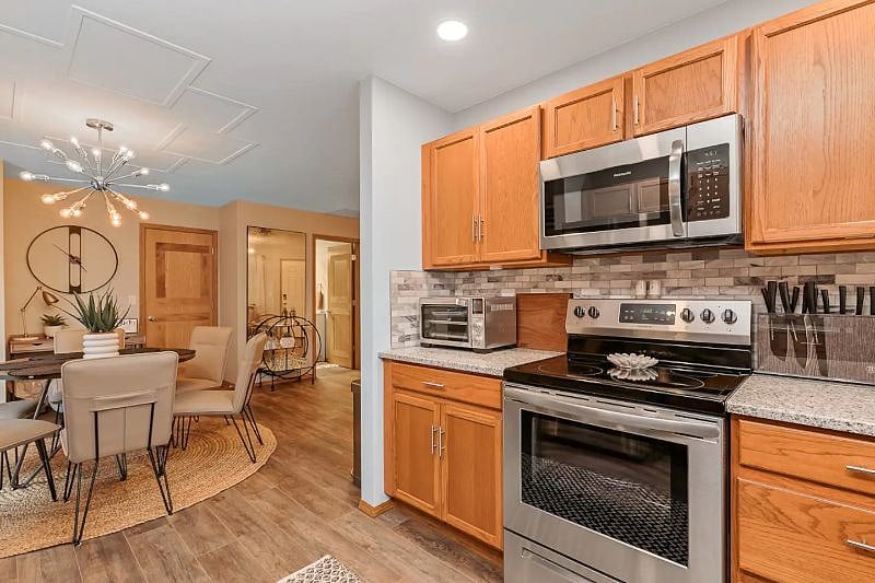 Furnished Finder property 415703_1 photo 8