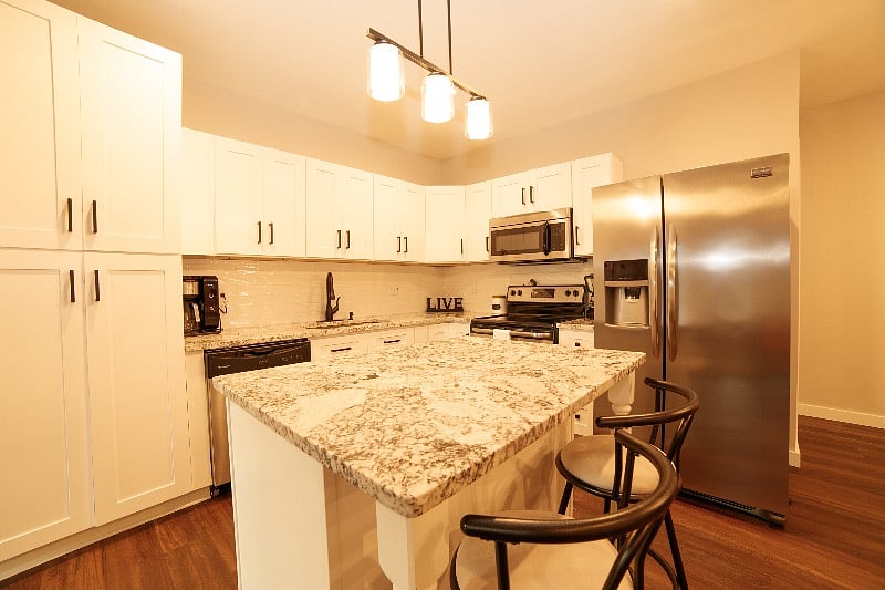 Furnished Finder property 415720_1 photo 8