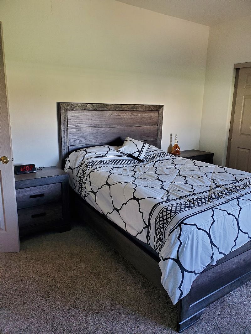 Furnished Finder property 415729_1 photo 2