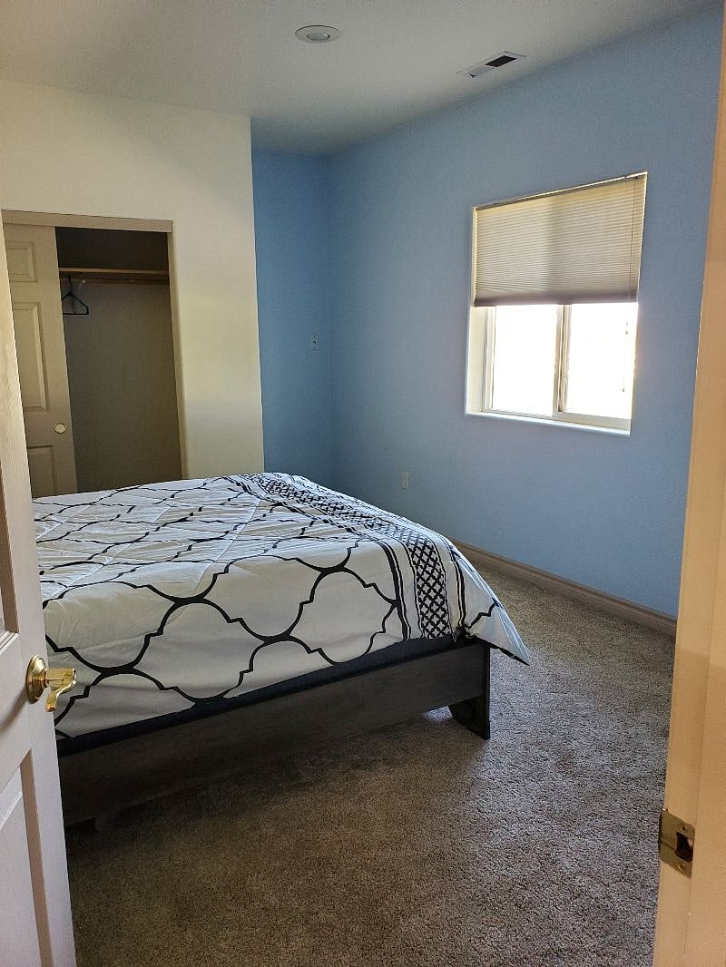 Furnished Finder property 415729_1 photo 3
