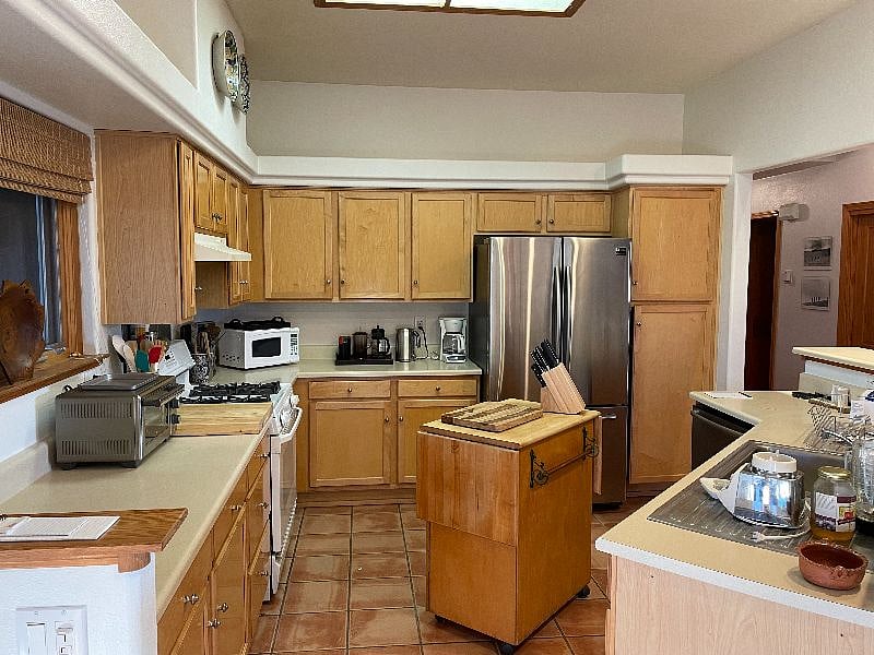 Furnished Finder property 415763_1 photo 4