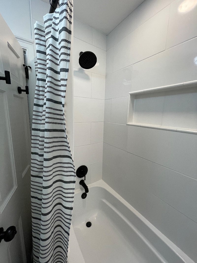 Tub/shower combo