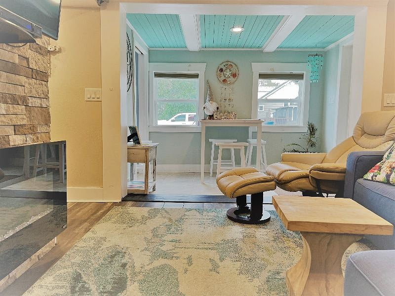 Furnished Finder property 415787_2 photo 9