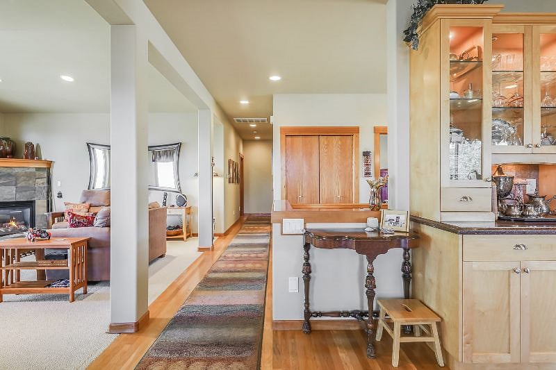 Furnished Finder property 415797_2 photo 18