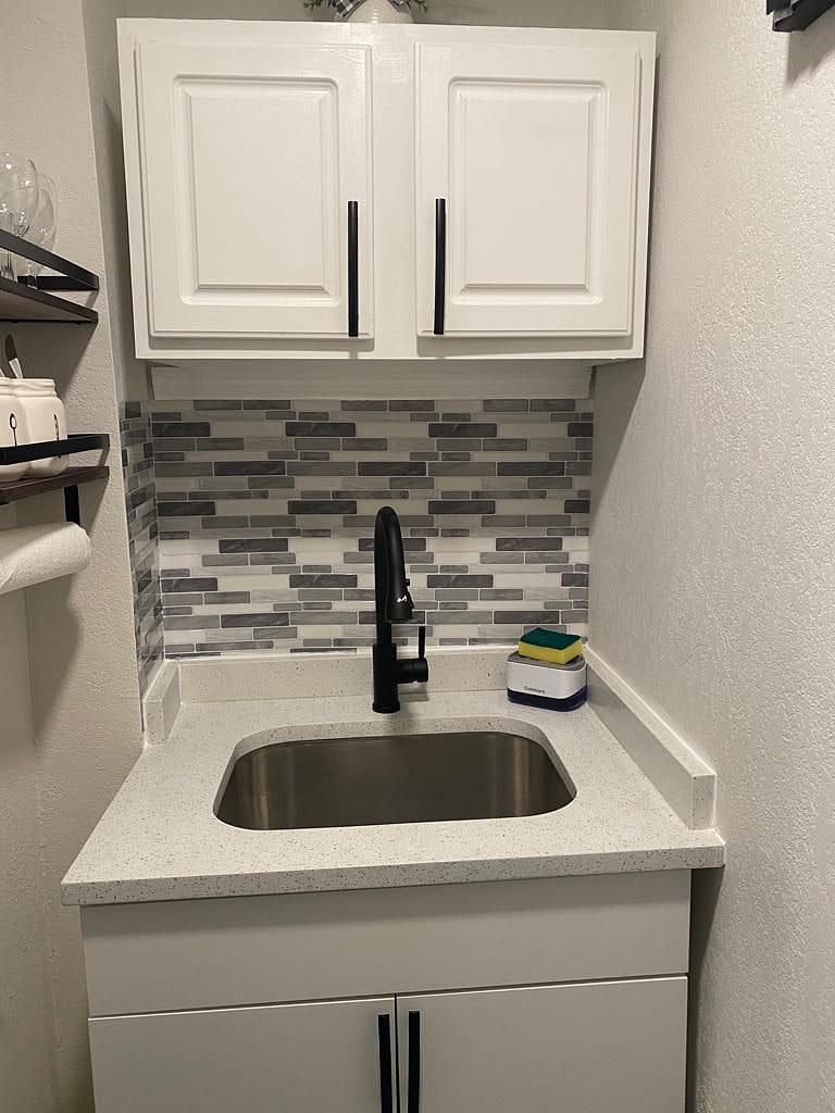 Furnished Finder property 415884_1 photo 8