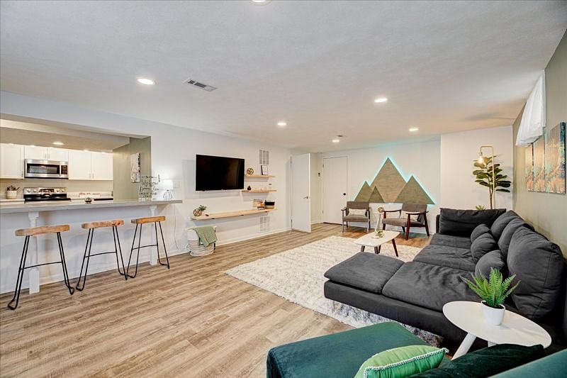 Furnished Finder property 415887_1 photo 14