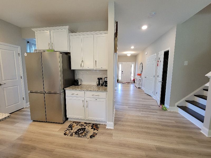 Furnished Finder property 415905_1 photo 7