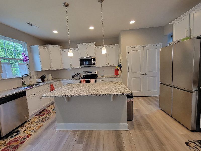 Furnished Finder property 415905_1 photo 8
