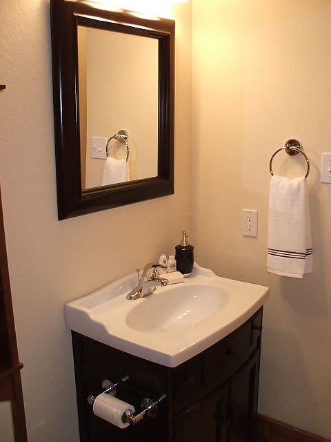 Furnished Finder property 415918_1 photo 6