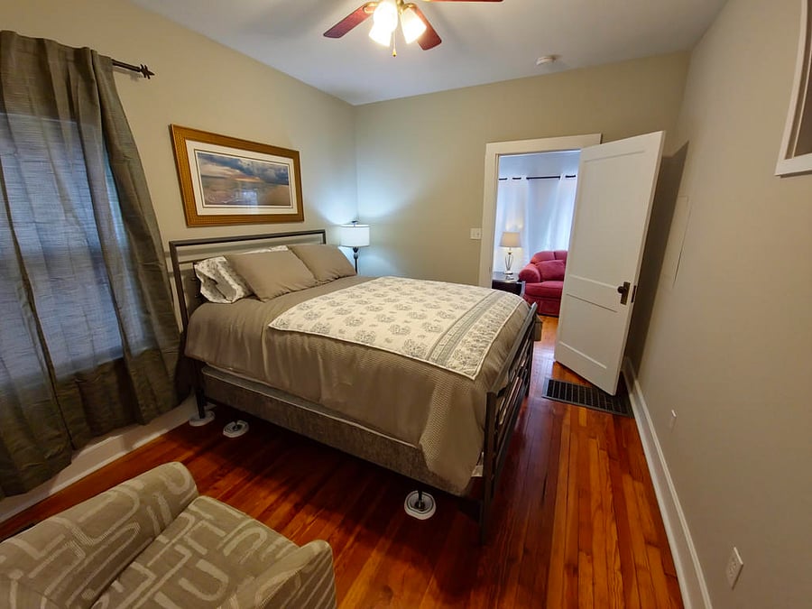 Furnished Finder property 415918_3 photo 6