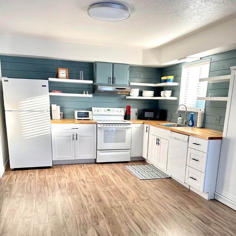 Furnished Finder property 415925_1 photo 4