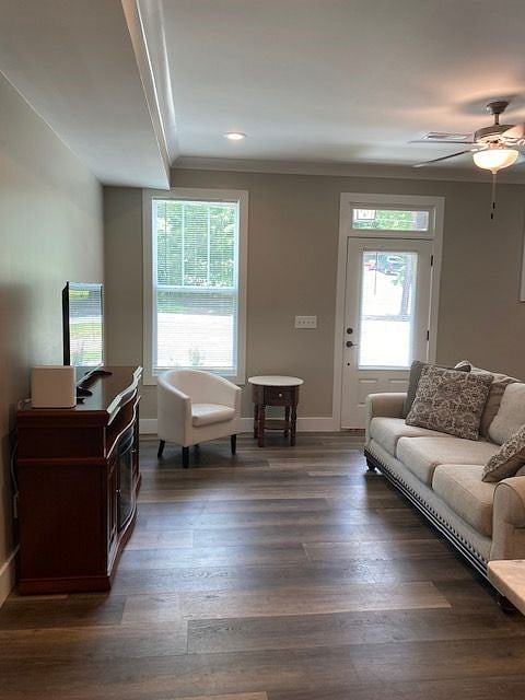 Furnished Finder property 415930_1 photo 25