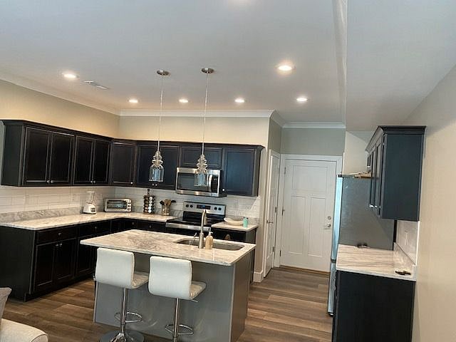 Furnished Finder property 415930_1 photo 30
