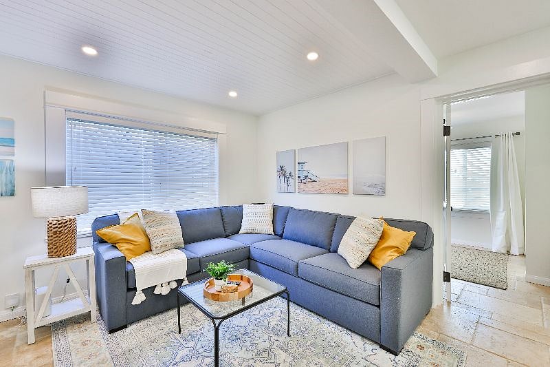 Furnished Finder property 415933_1 photo 11