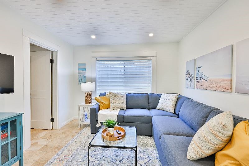 Furnished Finder property 415933_1 photo 5