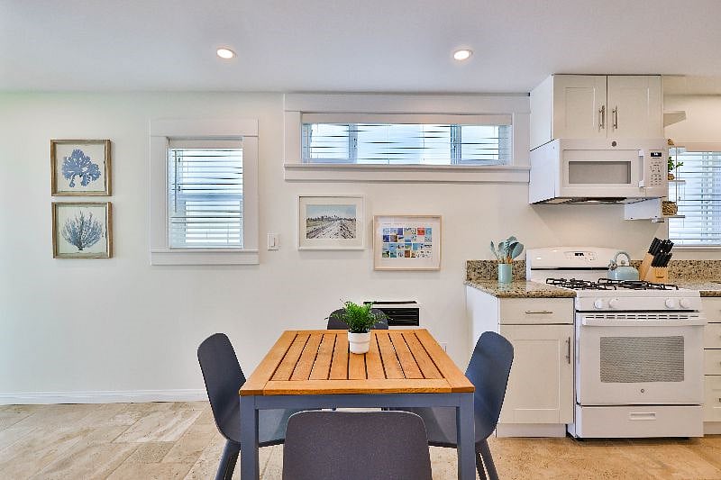 Furnished Finder property 415933_1 photo 15