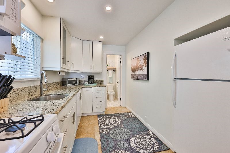 Furnished Finder property 415933_1 photo 21