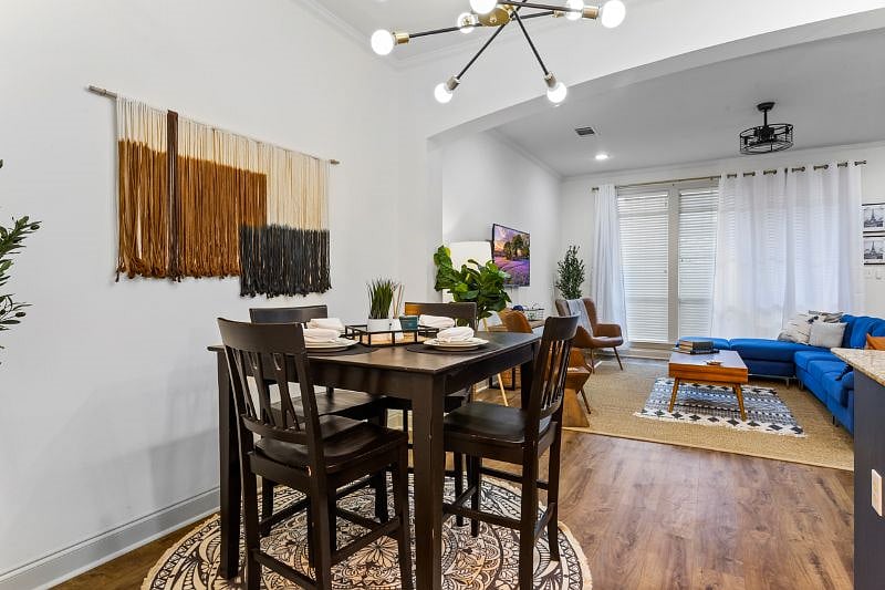 Furnished Finder property 416000_1 photo 9