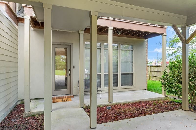 Furnished Finder property 416000_1 photo 18