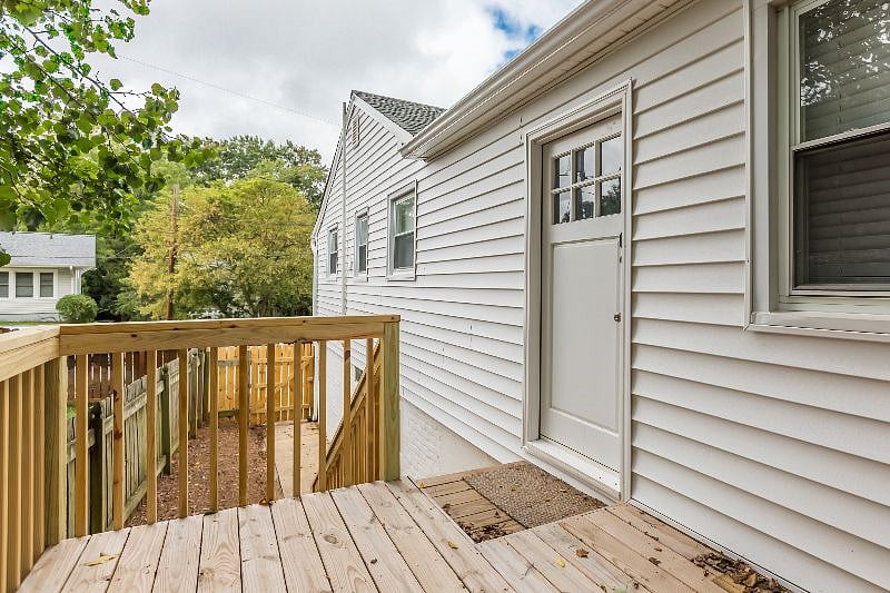 Furnished Finder property 416005_1 photo 27