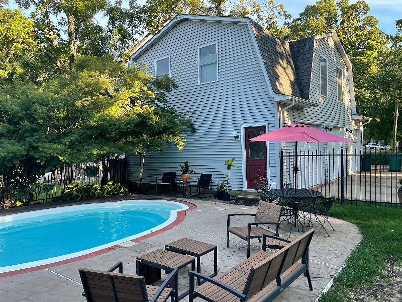 Furnished Finder property 416029_1 photo 15