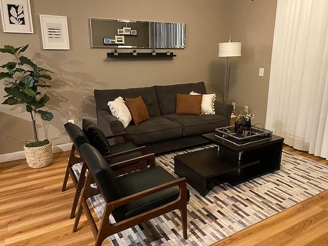 Furnished Finder property 416063_1 photo 3