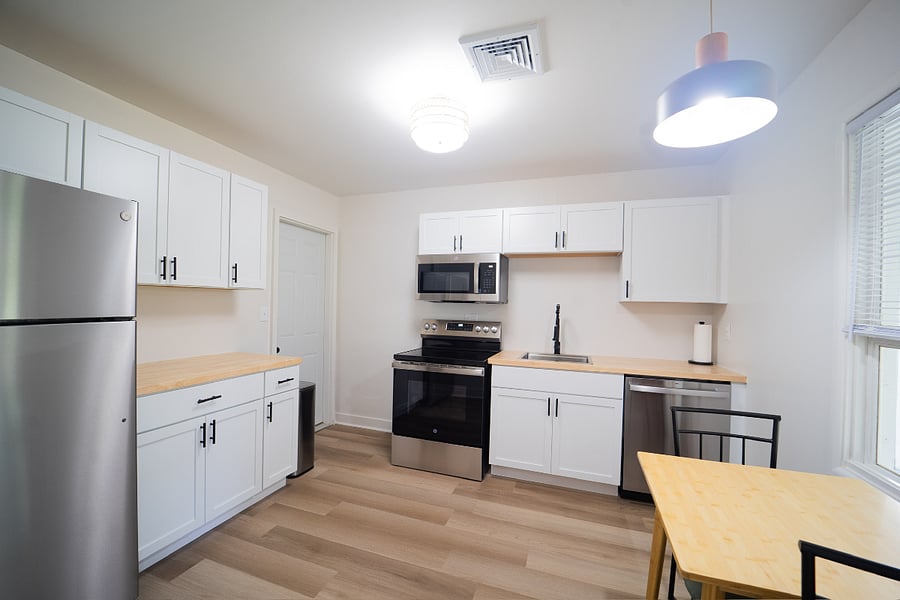 Furnished Finder property 416111_1 photo 3