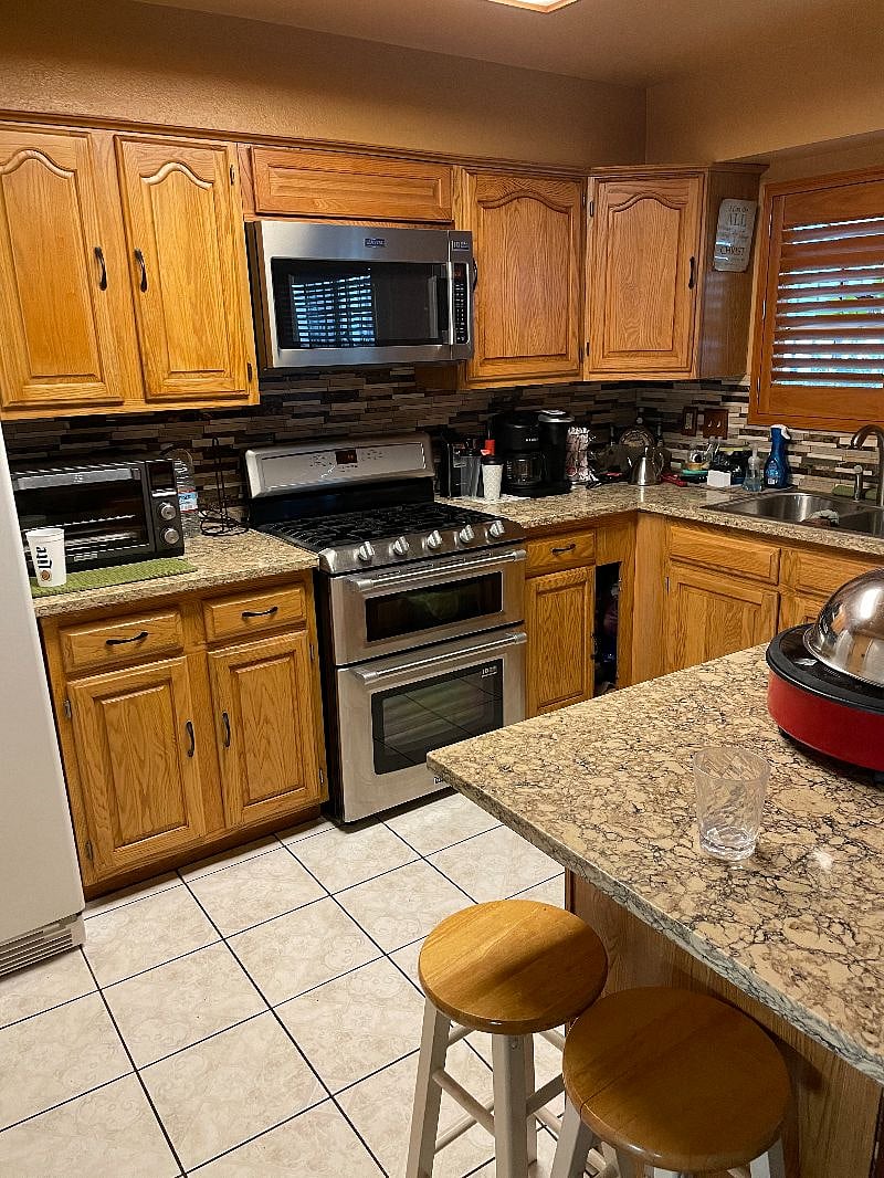 Furnished Finder property 416112_1 photo 9