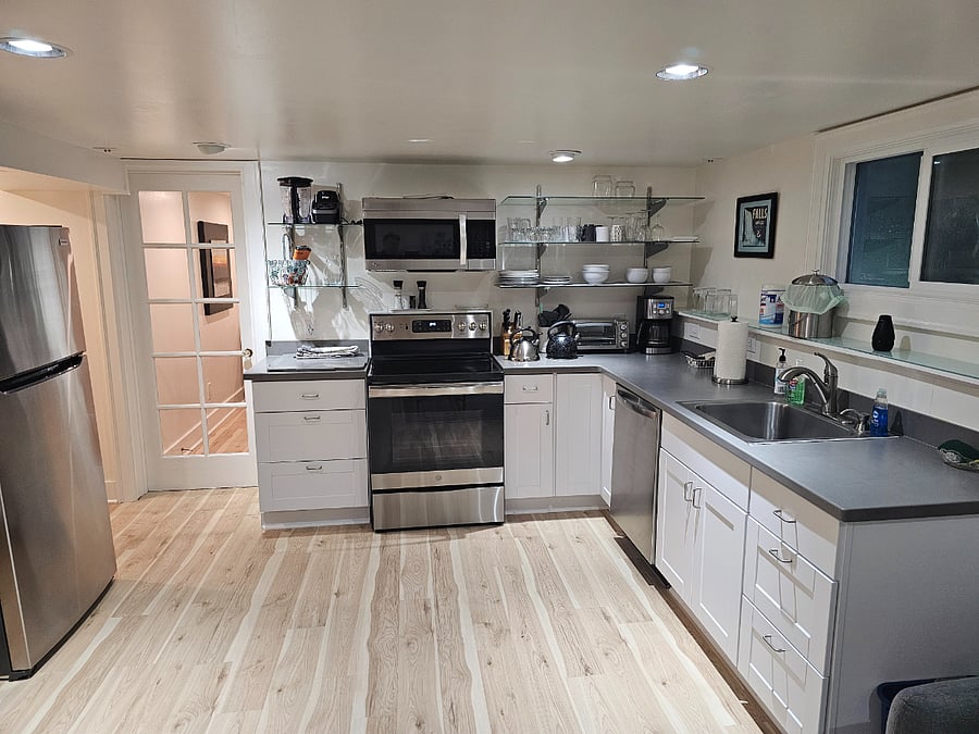 Furnished Finder property 416138_1 photo 6