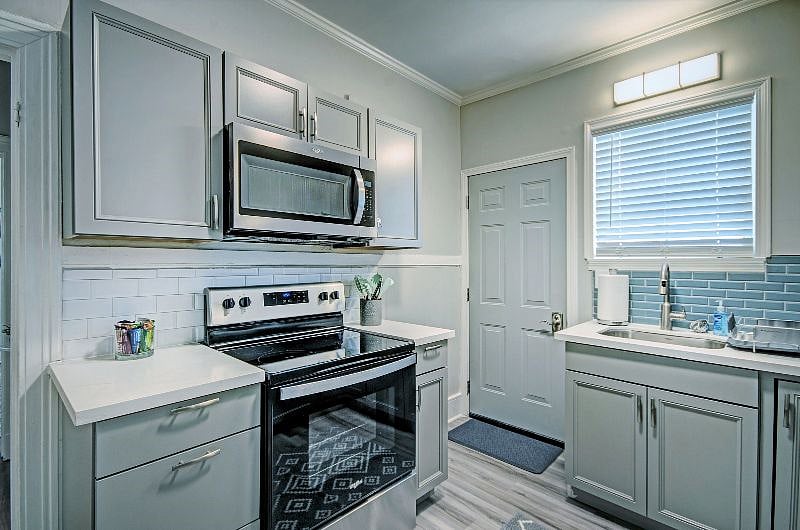 Furnished Finder property 416170_1 photo 3
