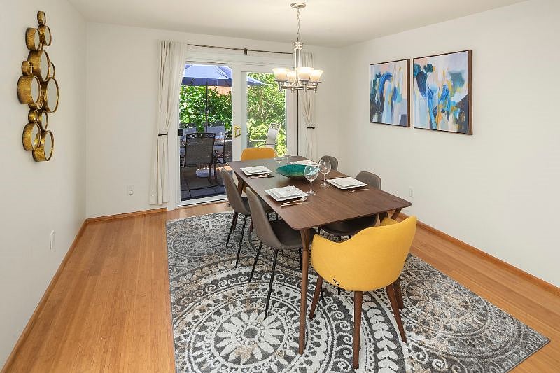 Furnished Finder property 416180_1 photo 9
