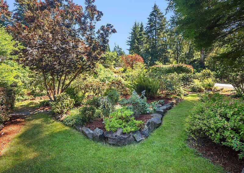 Furnished Finder property 416180_1 photo 23