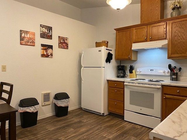 Furnished Finder property 416181_1 photo 3