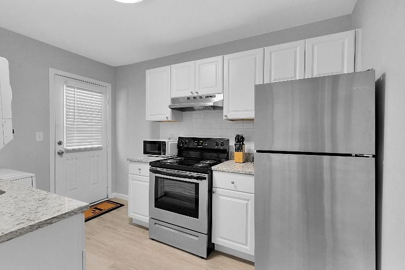 Furnished Finder property 416209_1 photo 9
