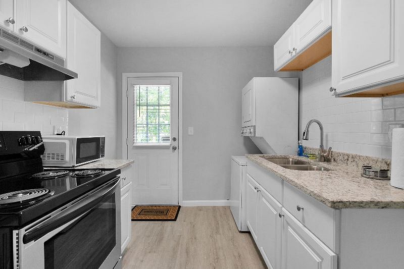 Furnished Finder property 416209_1 photo 28