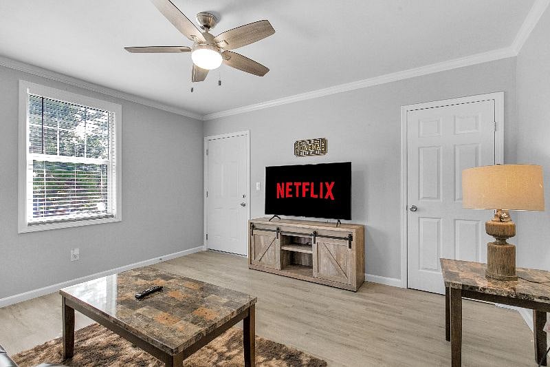 Furnished Finder property 416209_1 photo 13