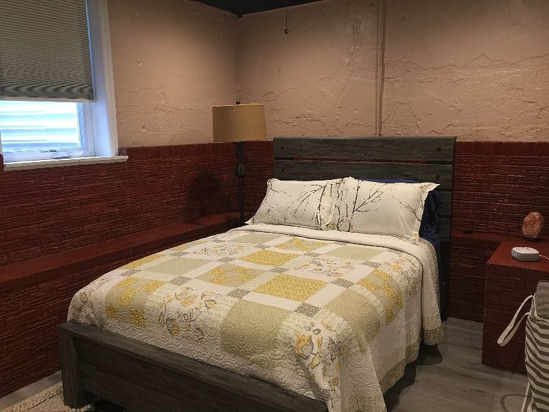 Bedroom 2 with black out blinds for day sleepers