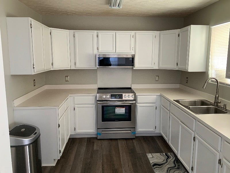 Furnished Finder property 416287_5 photo 10