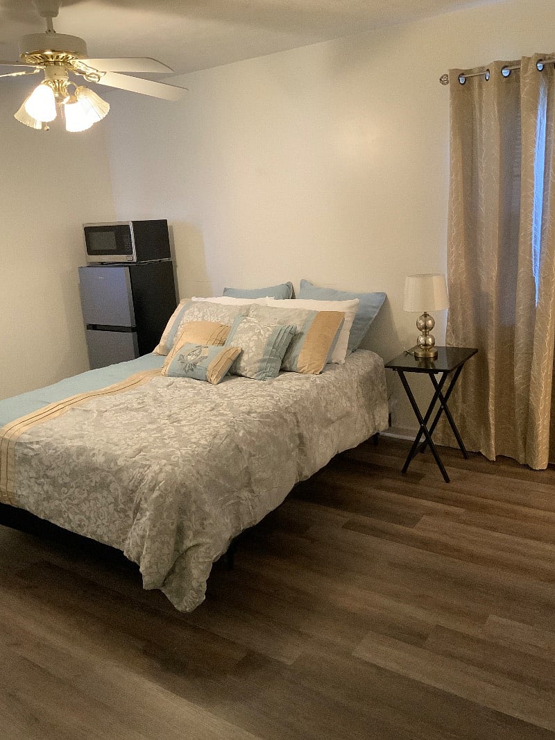 Furnished Finder property 416287_5 photo 3