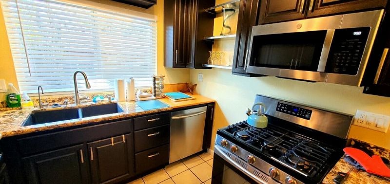 Furnished Finder property 416303_1 photo 10