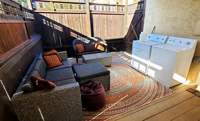 Furnished Finder property 416303_1 photo 28