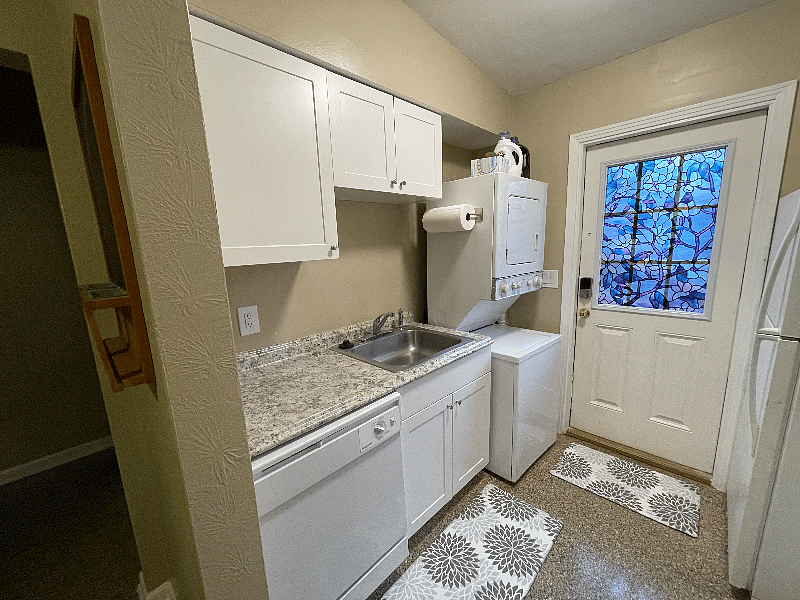 Furnished Finder property 416314_1 photo 13
