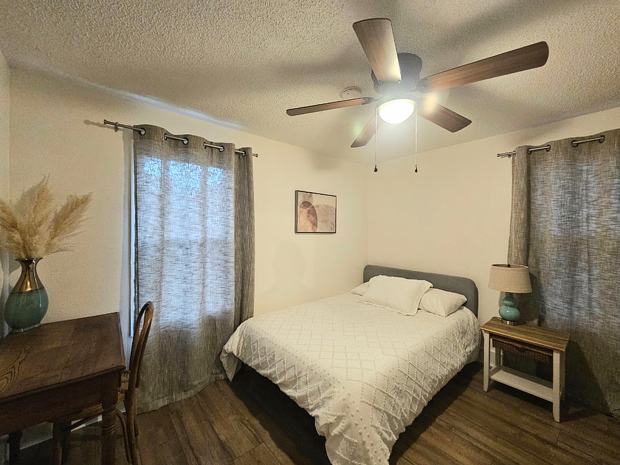 Furnished Finder property 416337_1 photo 17