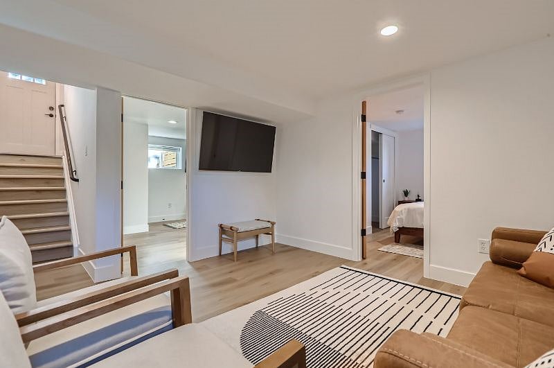 Furnished Finder property 416357_1 photo 3
